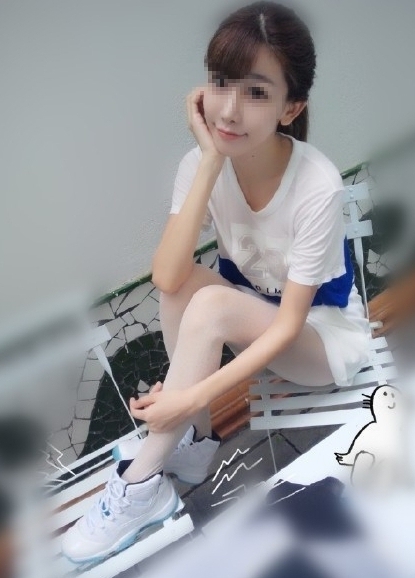 042840sesxx87r33583310.jpg