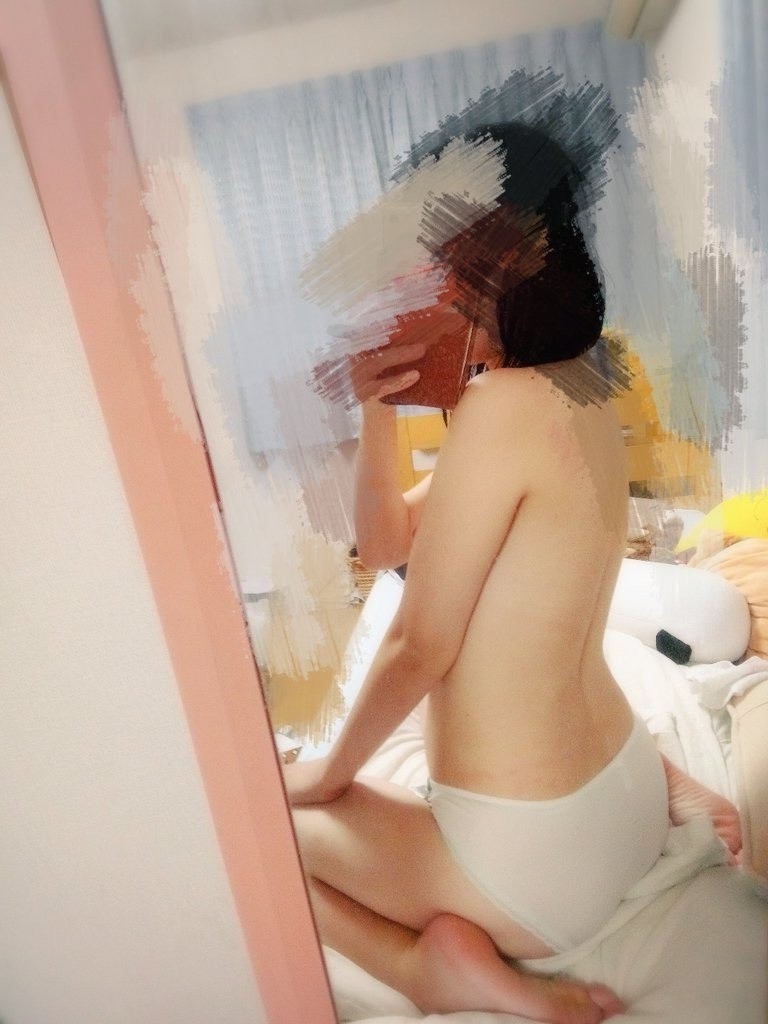 需要你來調教的白嫩蘿莉2.jpg